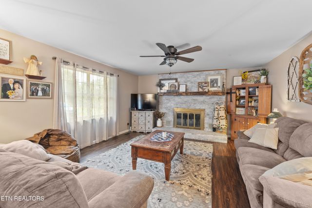 124 Westmoreland Drive, Maryville, TN 37803