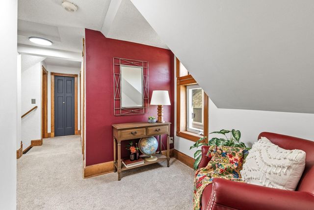 1106 5th Avenue S, South Saint Paul, MN 55075
