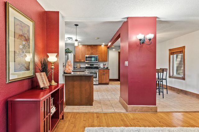 1106 5th Avenue S, South Saint Paul, MN 55075