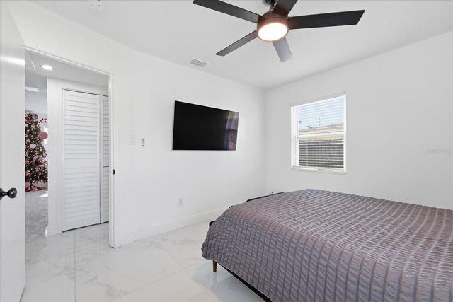 2521 W MINNEHAHA STREET, Tampa, FL 33614