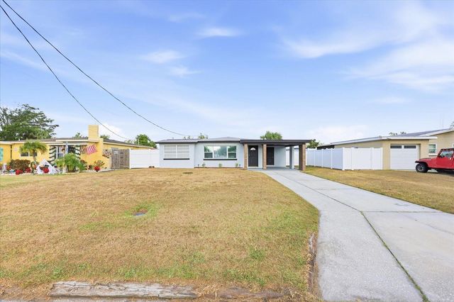 2521 W MINNEHAHA STREET, Tampa, FL 33614