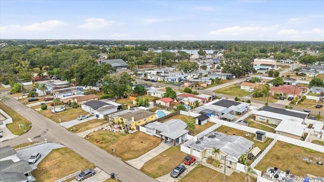 2521 W MINNEHAHA STREET, Tampa, FL 33614