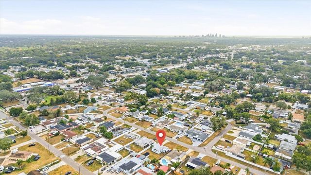 2521 W MINNEHAHA STREET, Tampa, FL 33614