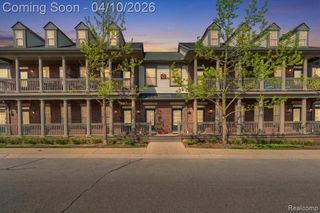 203 Jotham Avenue, Auburn Hills, MI 48326