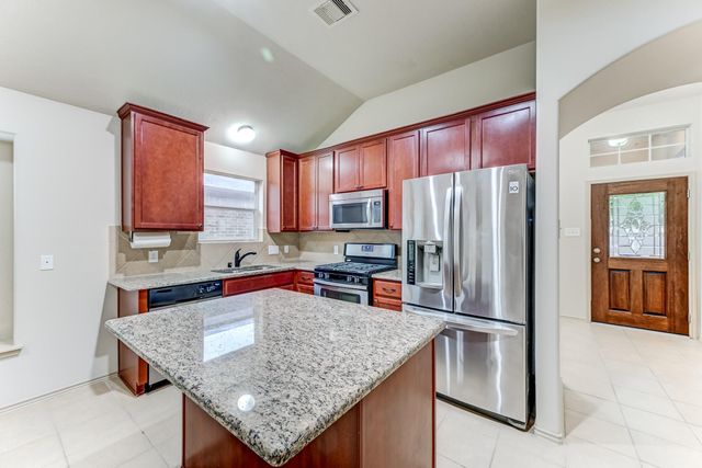 11710 Harristown Drive, Houston, TX 77047