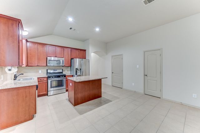 11710 Harristown Drive, Houston, TX 77047