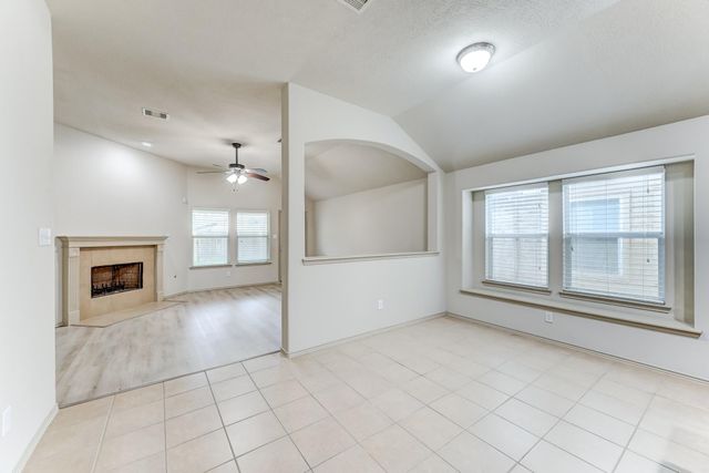 11710 Harristown Drive, Houston, TX 77047