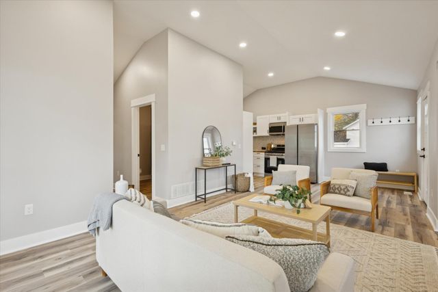 178 Maple Street NE, Rockford, MI 49341