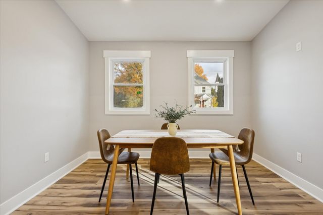 178 Maple Street NE, Rockford, MI 49341