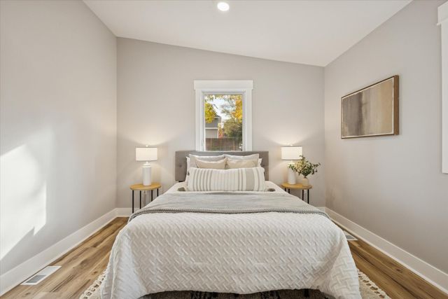 178 Maple Street NE, Rockford, MI 49341