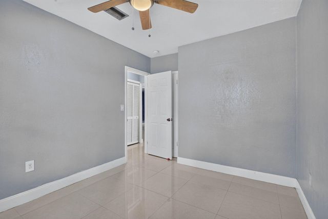 7571 LASALLE Boulevard, Miramar, FL 33023