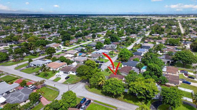 7571 LASALLE Boulevard, Miramar, FL 33023