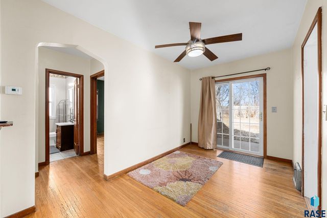 1604 W 18th St Street, Sioux Falls, SD 57104