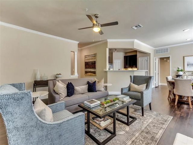 5445 Caruth Haven Lane 1426, Dallas, TX 75225