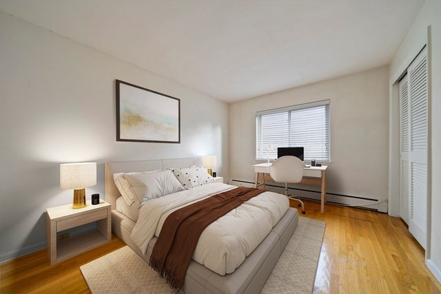 425 S Huntington Ave 8, Boston, MA 02130