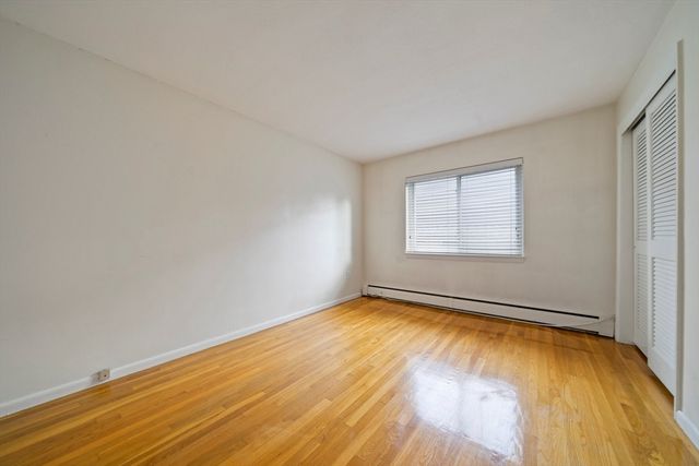 425 S Huntington Ave 8, Boston, MA 02130