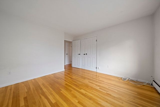 425 S Huntington Ave 8, Boston, MA 02130