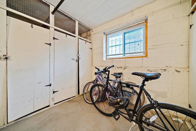 425 S Huntington Ave 8, Boston, MA 02130