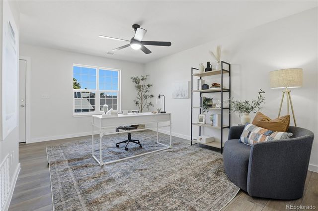 2301 E Fremont Avenue S10, Centennial, CO 80122