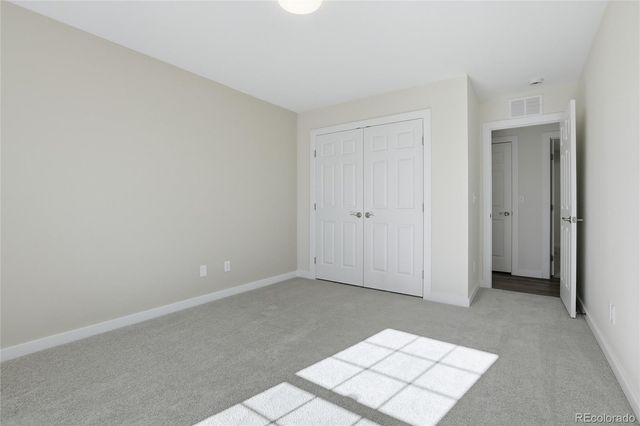 2301 E Fremont Avenue S10, Centennial, CO 80122