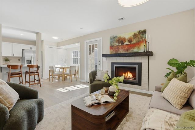 2301 E Fremont Avenue S10, Centennial, CO 80122