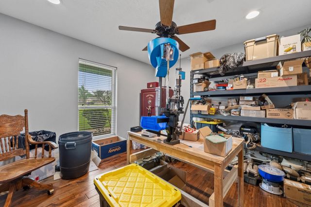 12102 Cherry Point Drive, Mont Belvieu, TX 77535