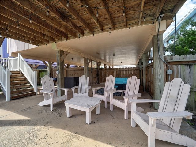 100 Glover Blvd 103, Port Aransas, TX 78373