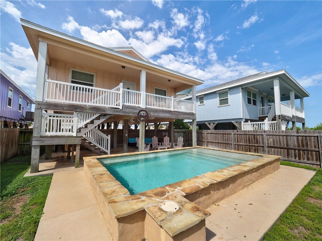 100 Glover Blvd 103, Port Aransas, TX 78373