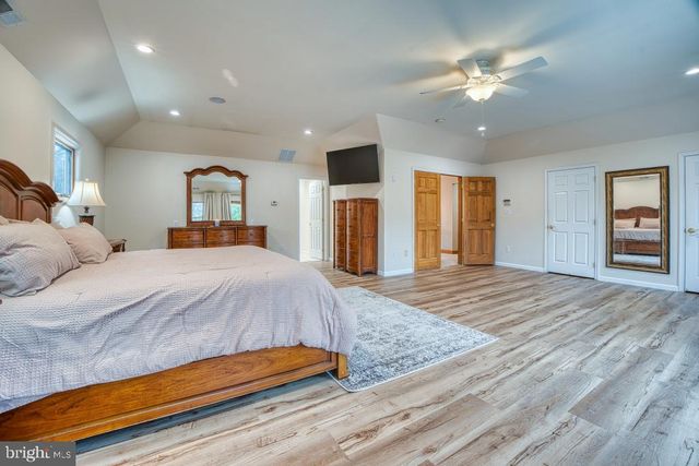 2431 6TH AVE, Hammonton, NJ 08037