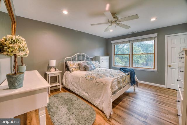 2431 6TH AVE, Hammonton, NJ 08037
