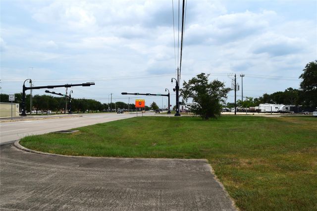 16622 Mclean Road, Pearland, TX 77584