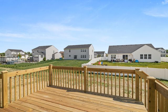7655 E 118th Place, Winfield, IN 46307