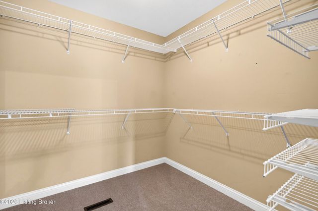 510 Academy Ridge Pl, Louisville, KY 40245