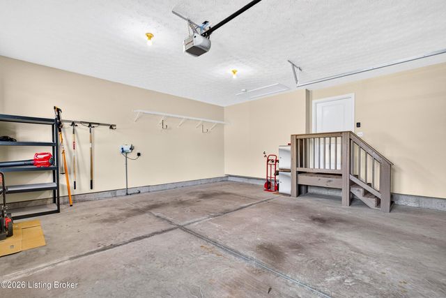 510 Academy Ridge Pl, Louisville, KY 40245