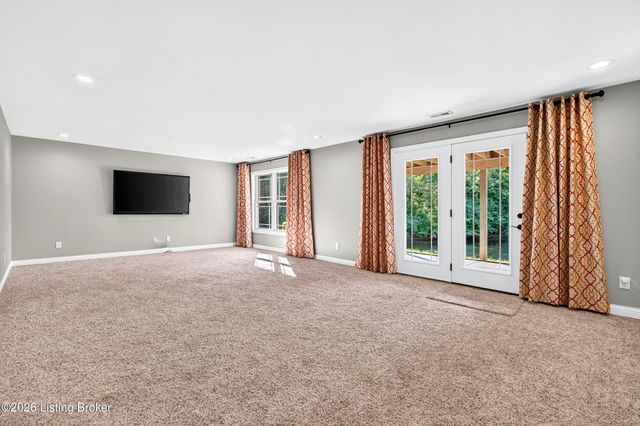510 Academy Ridge Pl, Louisville, KY 40245