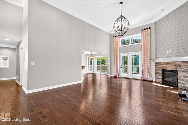 510 Academy Ridge Pl, Louisville, KY 40245