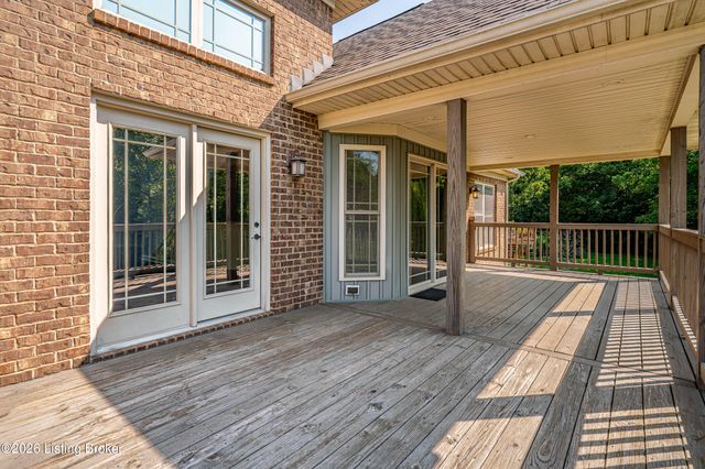 510 Academy Ridge Pl, Louisville, KY 40245