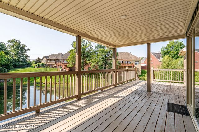 510 Academy Ridge Pl, Louisville, KY 40245