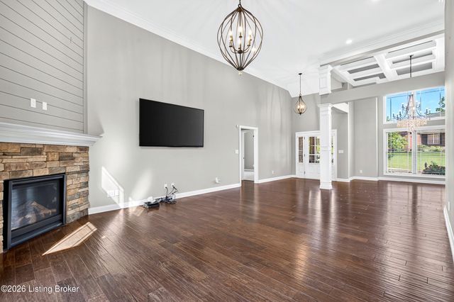 510 Academy Ridge Pl, Louisville, KY 40245