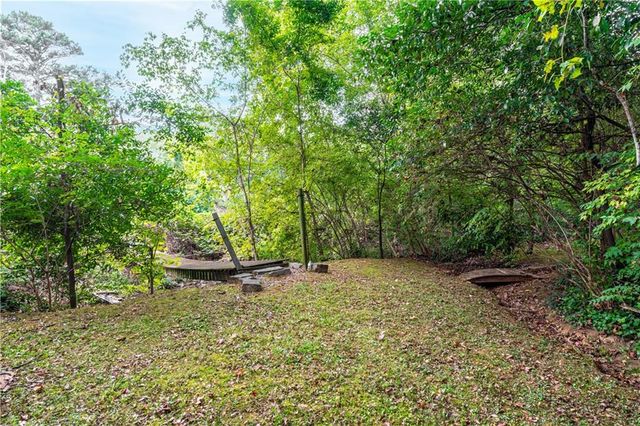 819 Gardenia Lane, Decatur, GA 30033