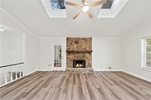 819 Gardenia Lane, Decatur, GA 30033