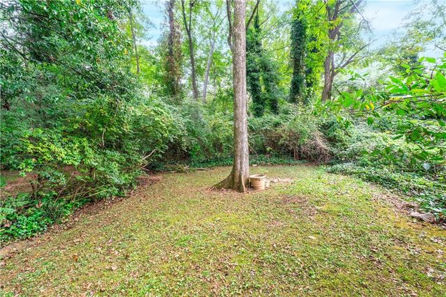 819 Gardenia Lane, Decatur, GA 30033
