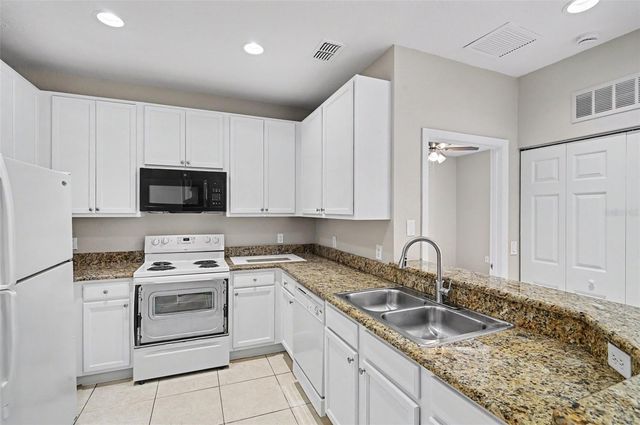 2460 GRAND CENTRAL PARKWAY 9, Orlando, FL 32839