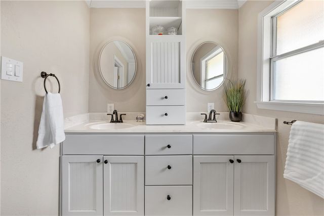 1107 Merry Oaks Drive, College Station, TX 77840