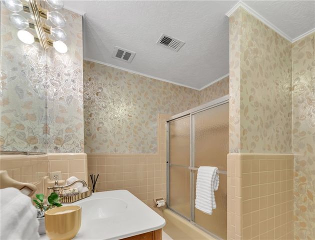 1107 Merry Oaks Drive, College Station, TX 77840