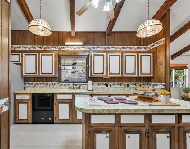 1107 Merry Oaks Drive, College Station, TX 77840