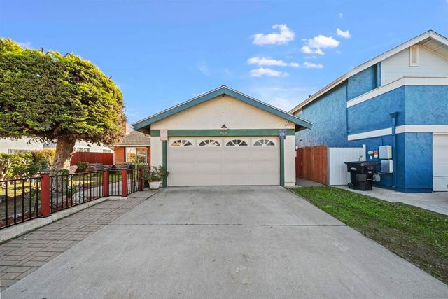 2621 Alosta St, Otay Mesa, CA 92154