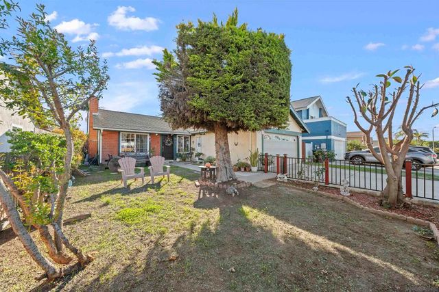 2621 Alosta St, Otay Mesa, CA 92154