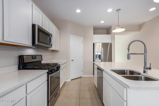 19740 W Palo Verde Drive, Litchfield Park, AZ 85340