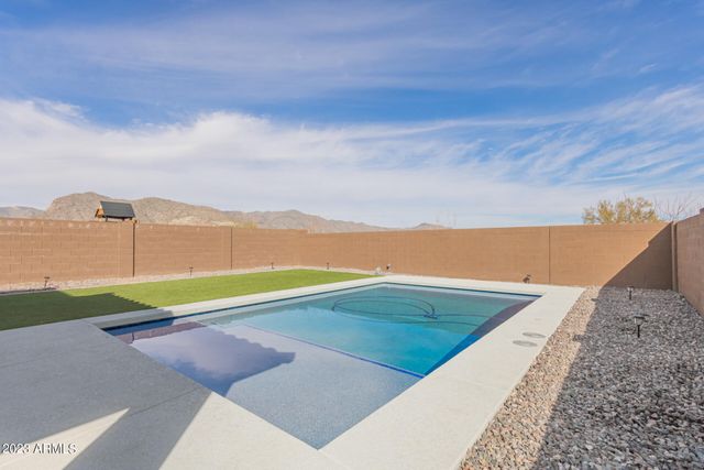 19740 W Palo Verde Drive, Litchfield Park, AZ 85340